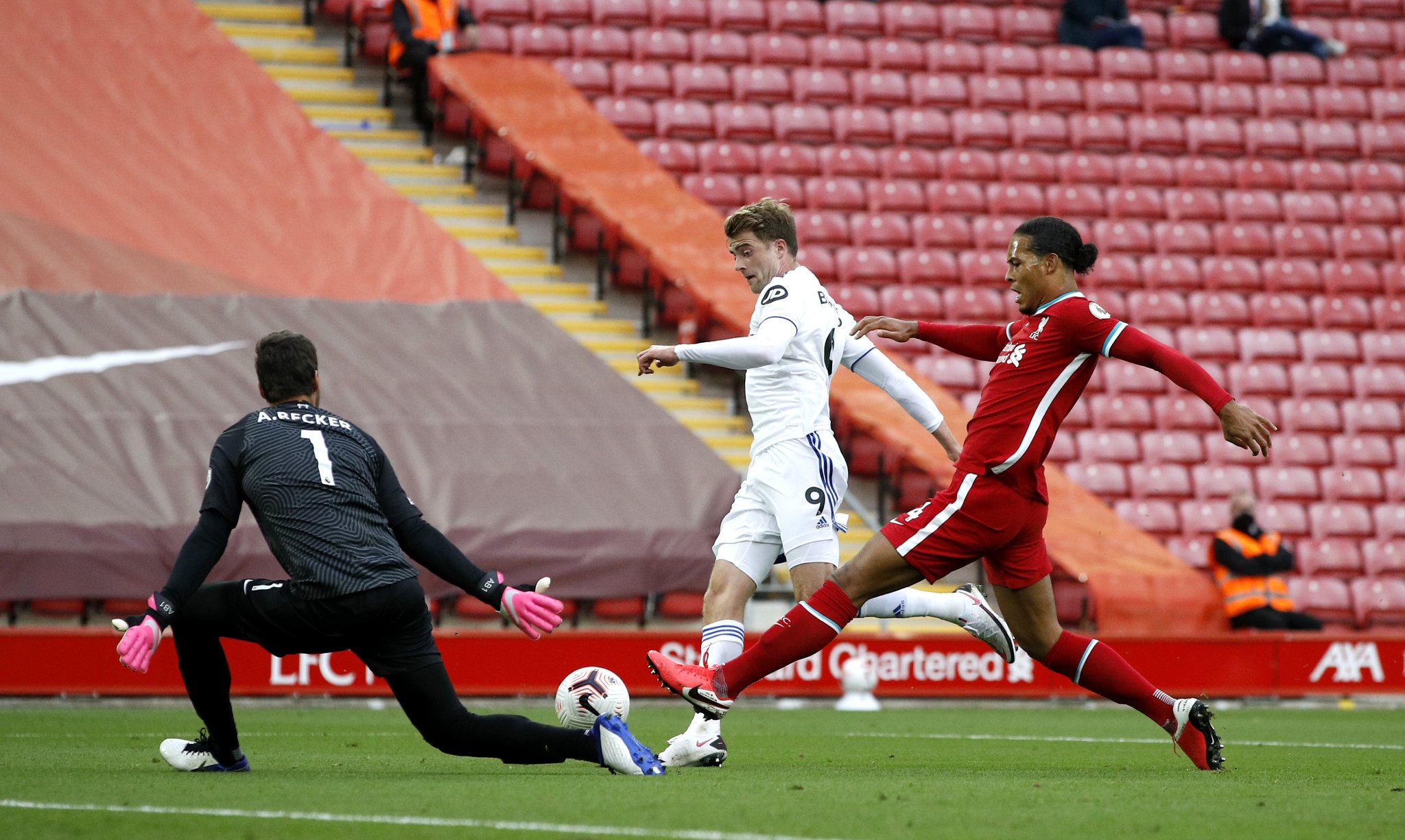 则依靠稳健 则依靠稳健