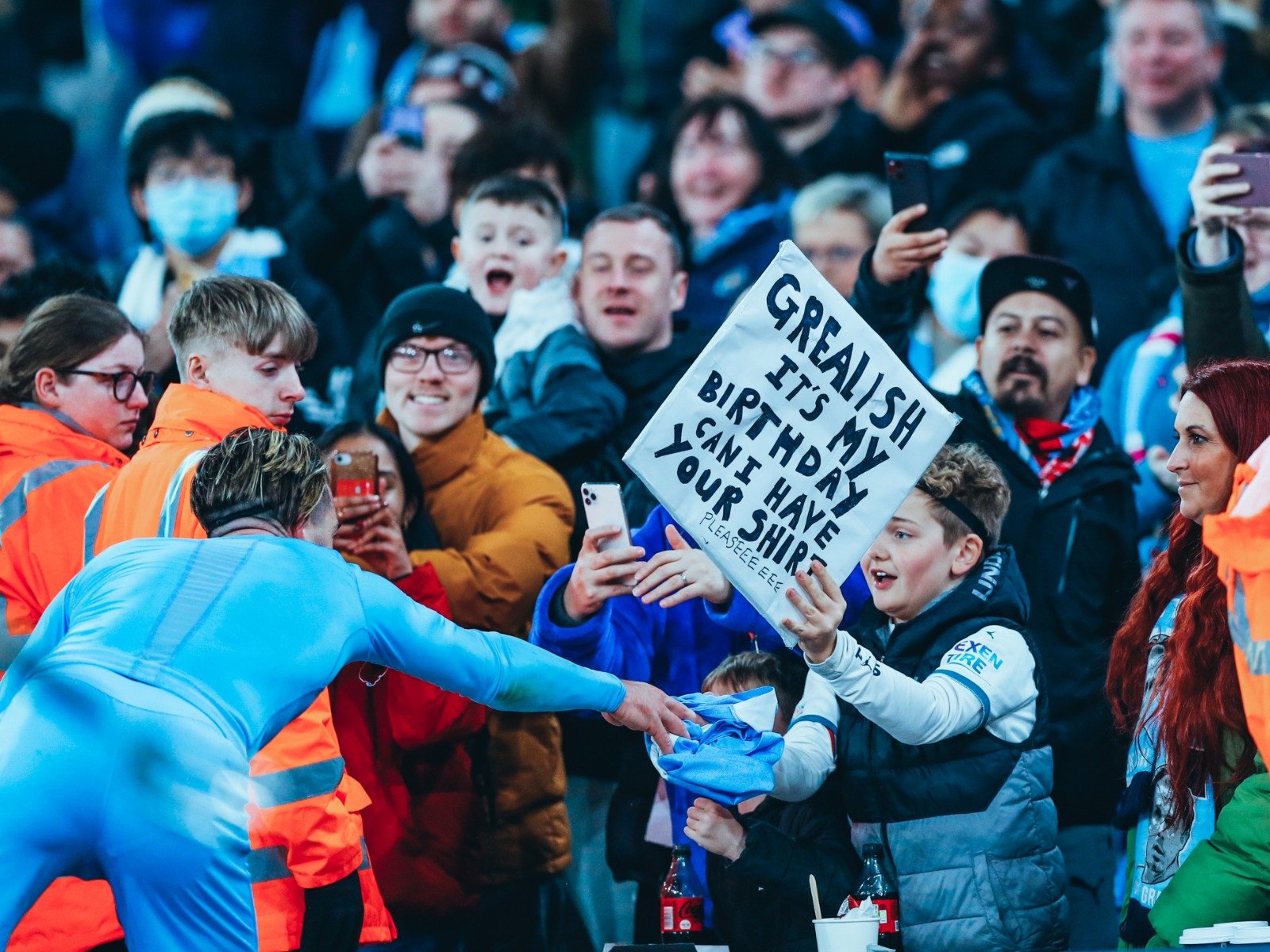 坛备受关注 坛备受关注